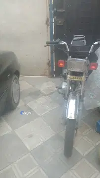 نیرو موتور شیراز‏، احسان 125‏ - تصویر 2
