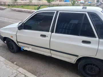 پراید‏، صندوق دار‏
