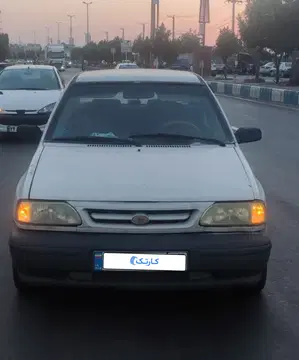 پراید‏، صندوق دار‏