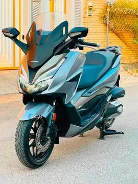 هوندا‏، فورزا 250‏ - تصویر 1