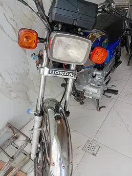 هوندا‏، CBF 150‏ - تصویر 3