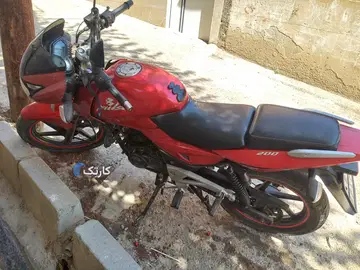 باجاج‏، پالس 200‏