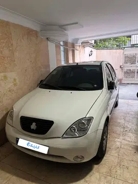 تیبا‏، هاچ بک‏، EX‏