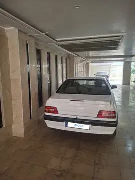 پژو‏، 405‏، SLX‏
