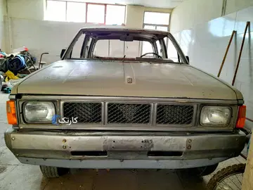 زامیاد‏، وانت نیسان‏، بنزین‏ - تصویر 1