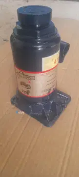 زامیاد‏، وانت نیسان‏، بنزین‏ - تصویر 3