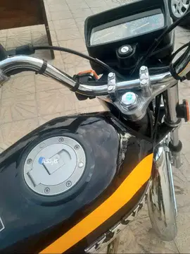 کویر موتور‏، CDI125‏ - تصویر 1