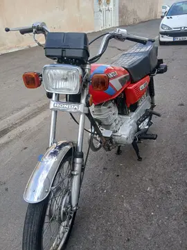 هوندا‏، CG 125‏ - تصویر 2