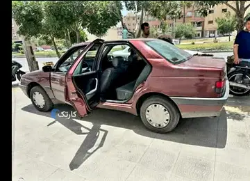 پژو ۲۰۰۰ عنابی ۴۰۵ مدل ۷۸ رنگ نشده
