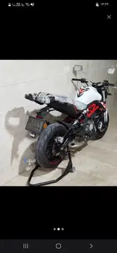 بنلی‏، TNT 300‏ - تصویر 2