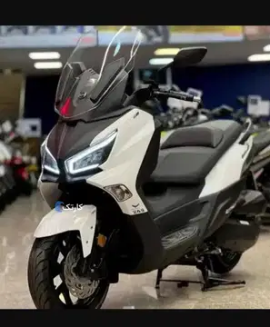 اس وای ام‏، گلکسی JX 250‏