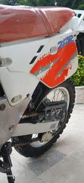 هوندا‏، CRM 250‏ - تصویر 2