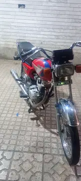 هوندا‏، CG 125‏ - تصویر 3