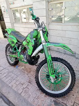 کاوازاکی‏، KDX 200‏