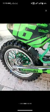 کاوازاکی‏، KDX 200‏ - تصویر 2