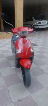 پاکشتی سوزوکی لتس فور