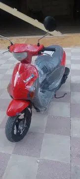 پاکشتی سوزوکی لتس فور - تصویر 5