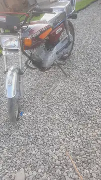 هوندا‏، CG 125‏ - تصویر 2
