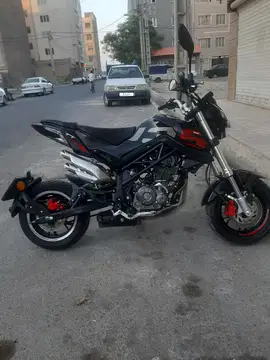 بنلی‏، TNT 135‏ - تصویر 1