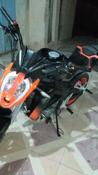 جهان همتا‏، بلنتا 225R - تصویر 1