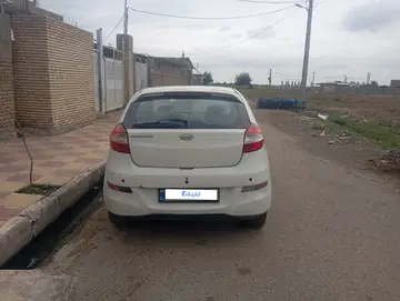 ام وی ام‏، 315هاچ بک‏، ساده‏ - تصویر 1