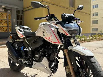 تی وی اس‏، آپاچی 200‏