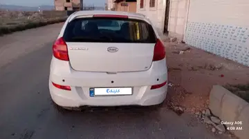 ام وی ام‏، 315هاچ بک‏، ساده‏ - تصویر 4