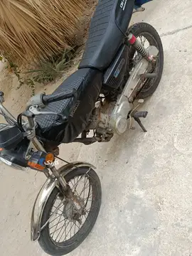 کویر موتور‏، 125‏ - تصویر 2