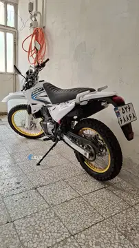 روان سیکلت‏، تریل 200‏ - تصویر 2