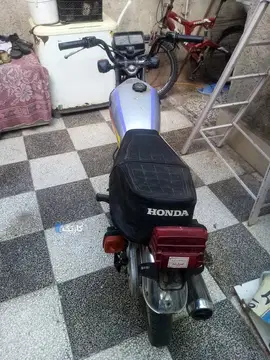 هوندا‏، CDI 125‏ - تصویر 3