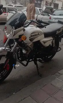 جهان همتا‏، همتاز 200‏