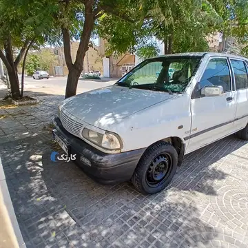 پراید‏، صندوق دار‏