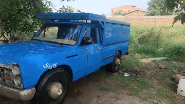 نیسان‏، وانت