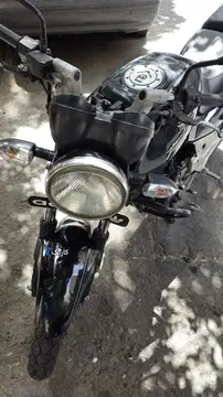 باجاج‏، پالس 180‏ - تصویر 1