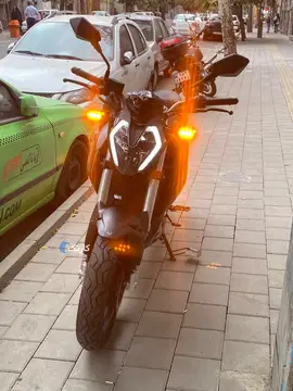 بنلی‏، TNT 180S‏ - تصویر 3