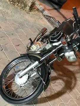 هوندا‏، CG 125‏ ، مدل ۸۵ مدارک تکمیل با بیمه - تصویر 1