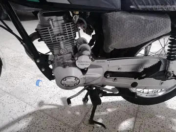 نیکتاز‏، 200 CDI‏ - تصویر 3