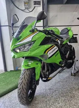 کاوازاکی‏، نینجا ZX-25R‏ - تصویر 2