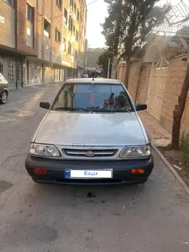 پراید‏، صندوق دار‏