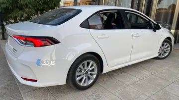 تویوتا‏، کرولا هیبرید‏، 1.8 لیتر پایونیر‏