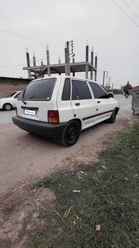 پراید‏، هاچ بک‏ یک درب رنگ تمیز