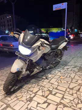 باجاج‏، پالس 180‏