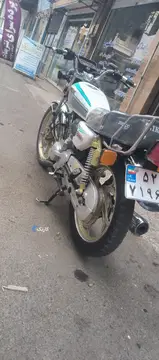 هوندا‏، CD 200‏