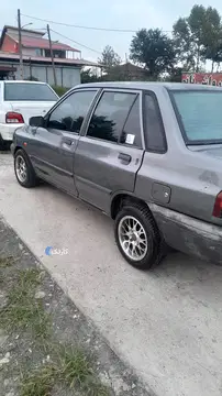 پراید‏، صندوق دار‏
