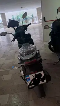 توسن محركه شرق‏، باسل 125‏