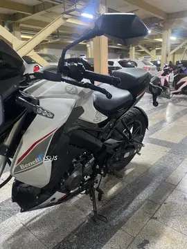 بنلی‏، TNT 180S‏