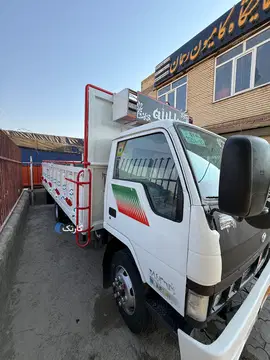 هیوندای ۶ تن مدل ۸۴ - تصویر 3