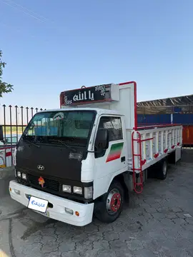 هیوندای ۶ تن مدل ۸۴ - تصویر 2