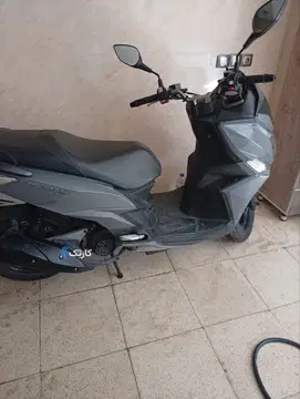 اس وای ام‏، گلکسی J 200‏ - تصویر 2