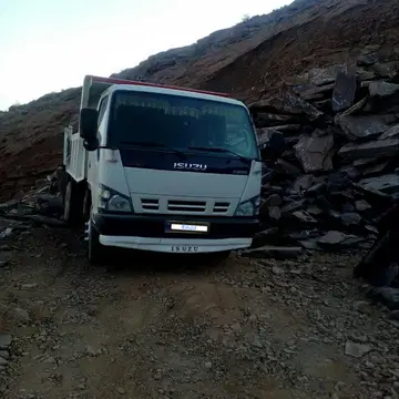 سندکامیونت ایسوزو